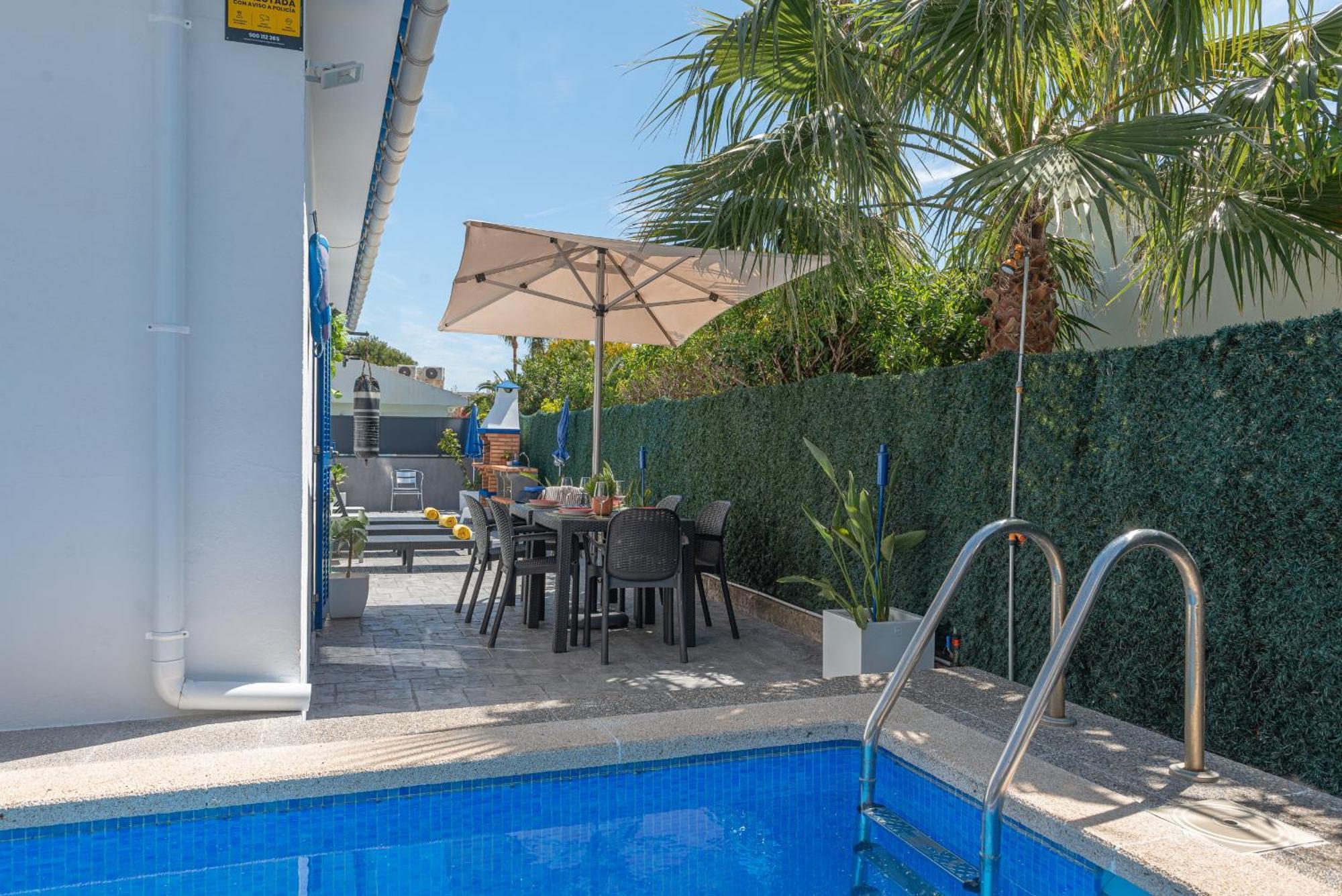 Faisan Con Piscina Privada